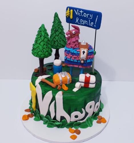 Fortnite cake